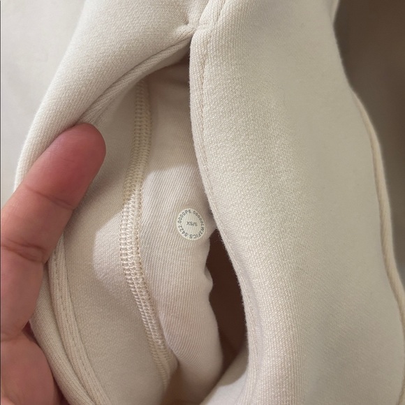 Lululemon Thick Fleece Half-Zip - Picture 9 of 10